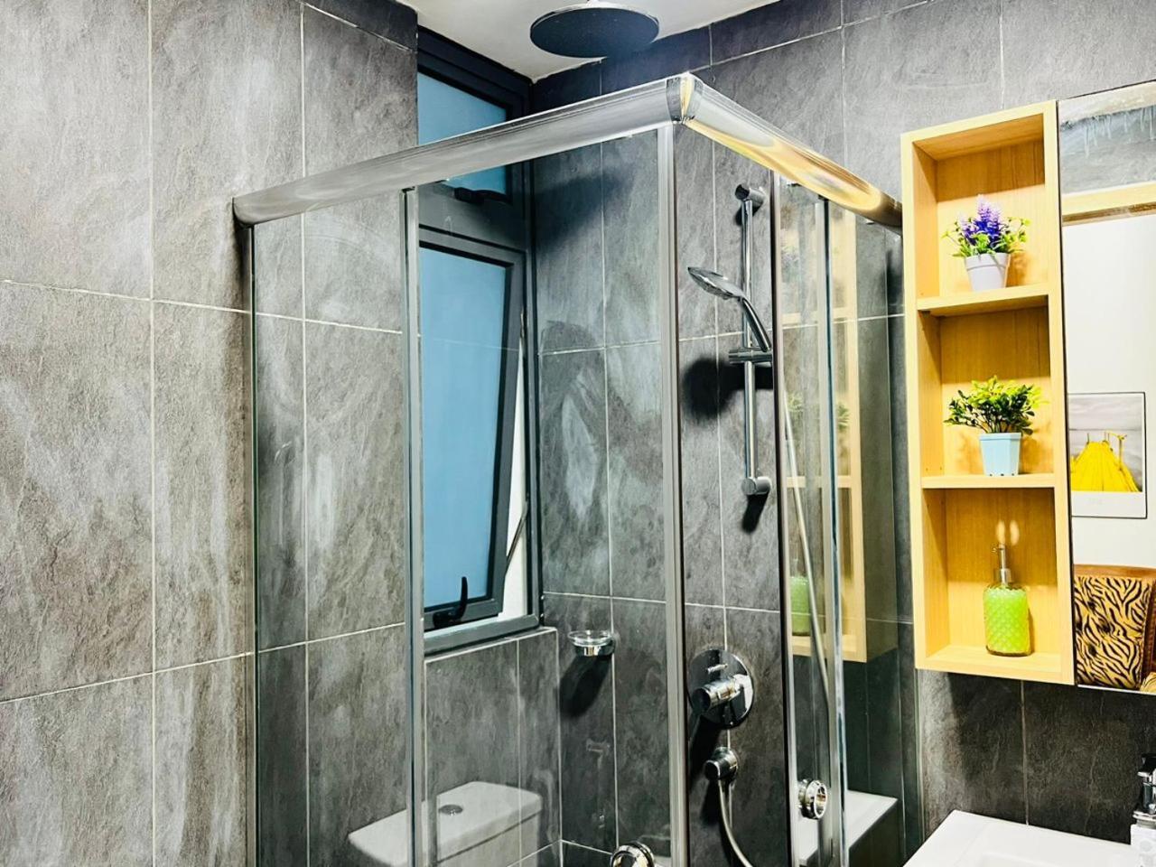 קואלה לומפור The Luxe Colony Skypool By Tasu Home מראה חיצוני תמונה
